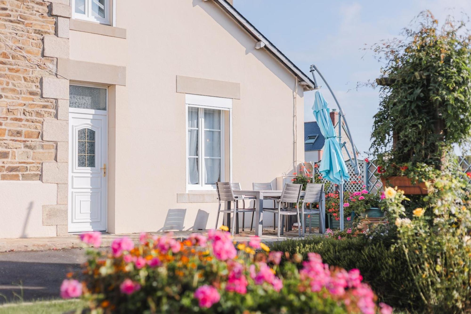 Gite De La Plage Lézardrieux Exterior foto