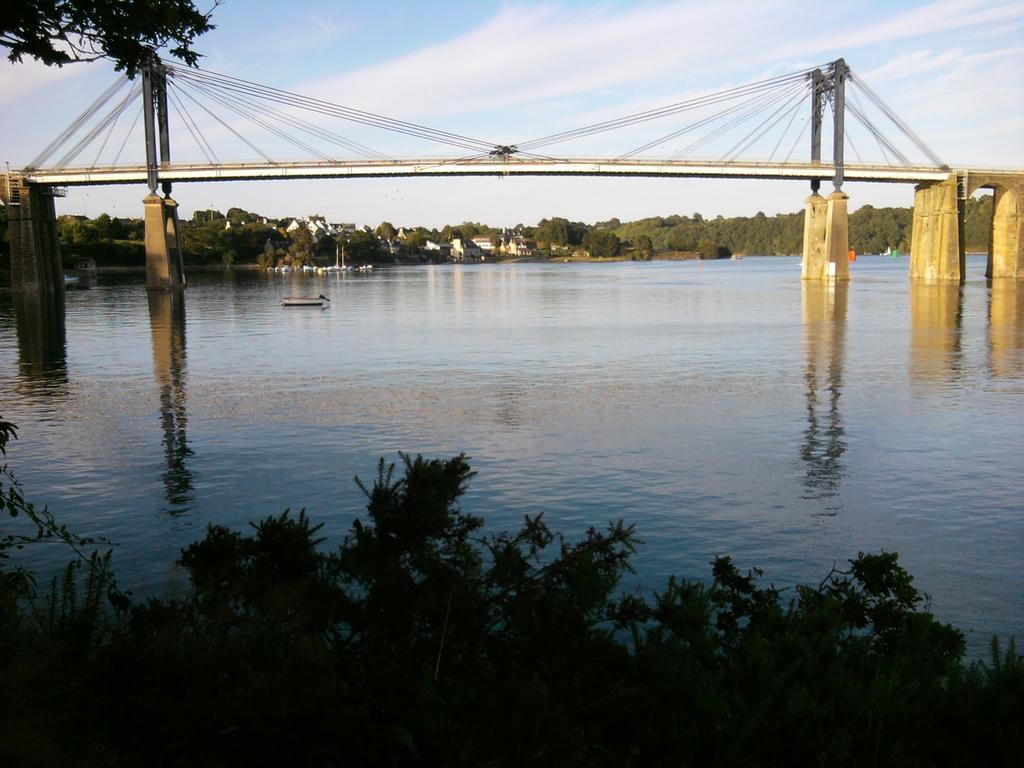 Gite De La Plage Lézardrieux Exterior foto